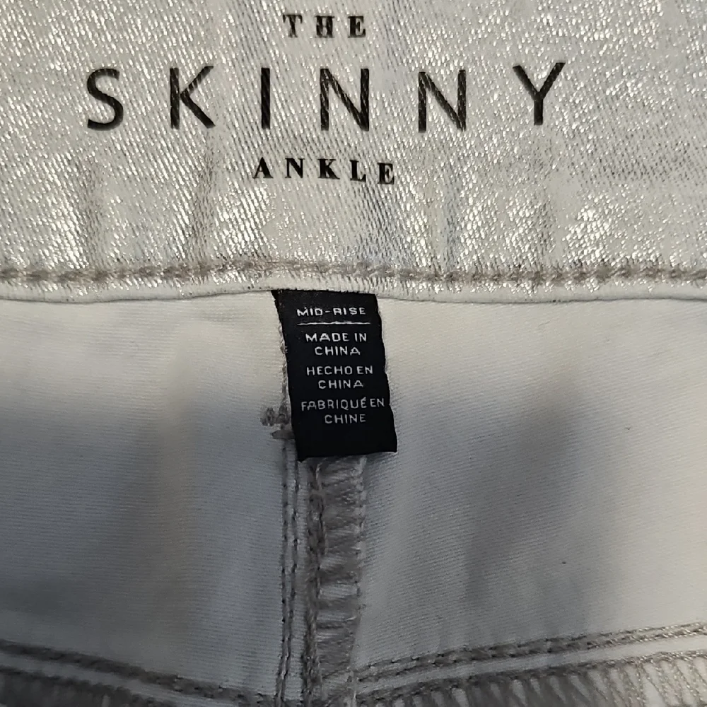 White House Black Market Shimmering Silver Skinny Jeans - Picture 4 of 7